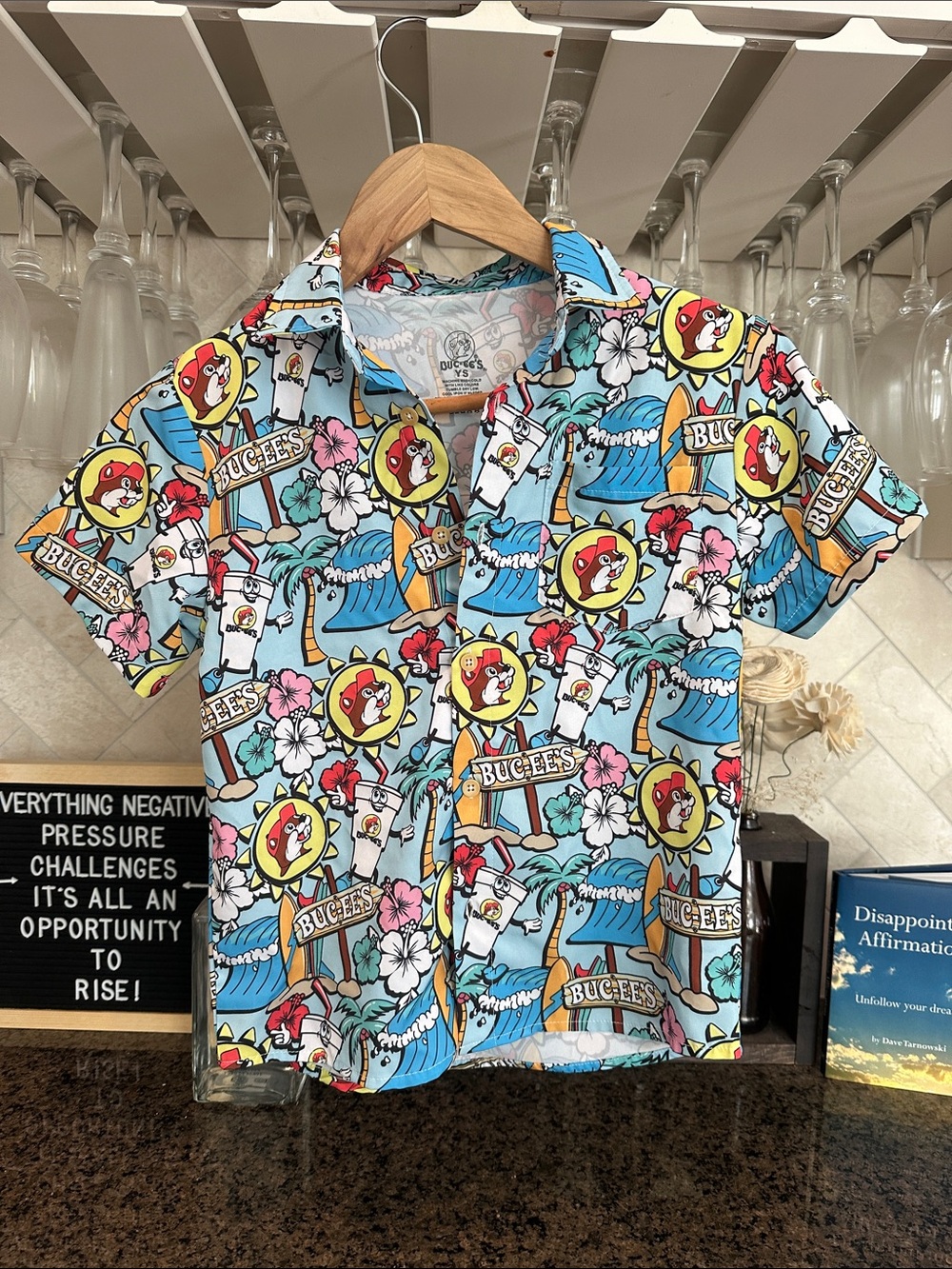 Boys Buc-ees Short Sleeve Logo Print Hawaiian Shirt